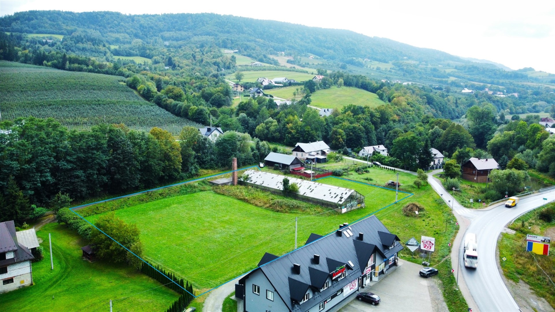 Działka na sprzedaż