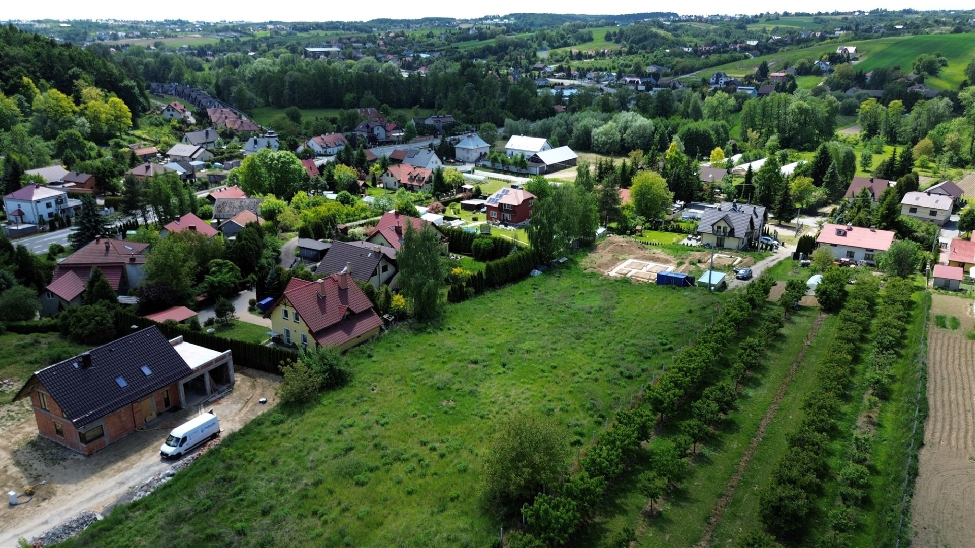 Działka na sprzedaż